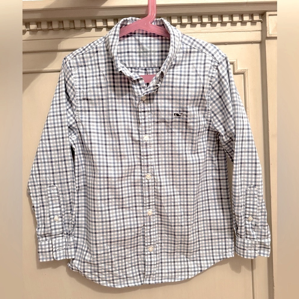 Vineyard Vines Boys’ button down dress shirt, blue